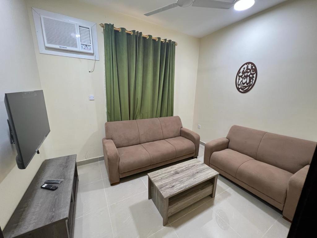 Golden Seasons Furnished Apartment 6 Salalah Exteriör bild